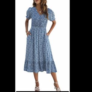 Floral blue lined dress